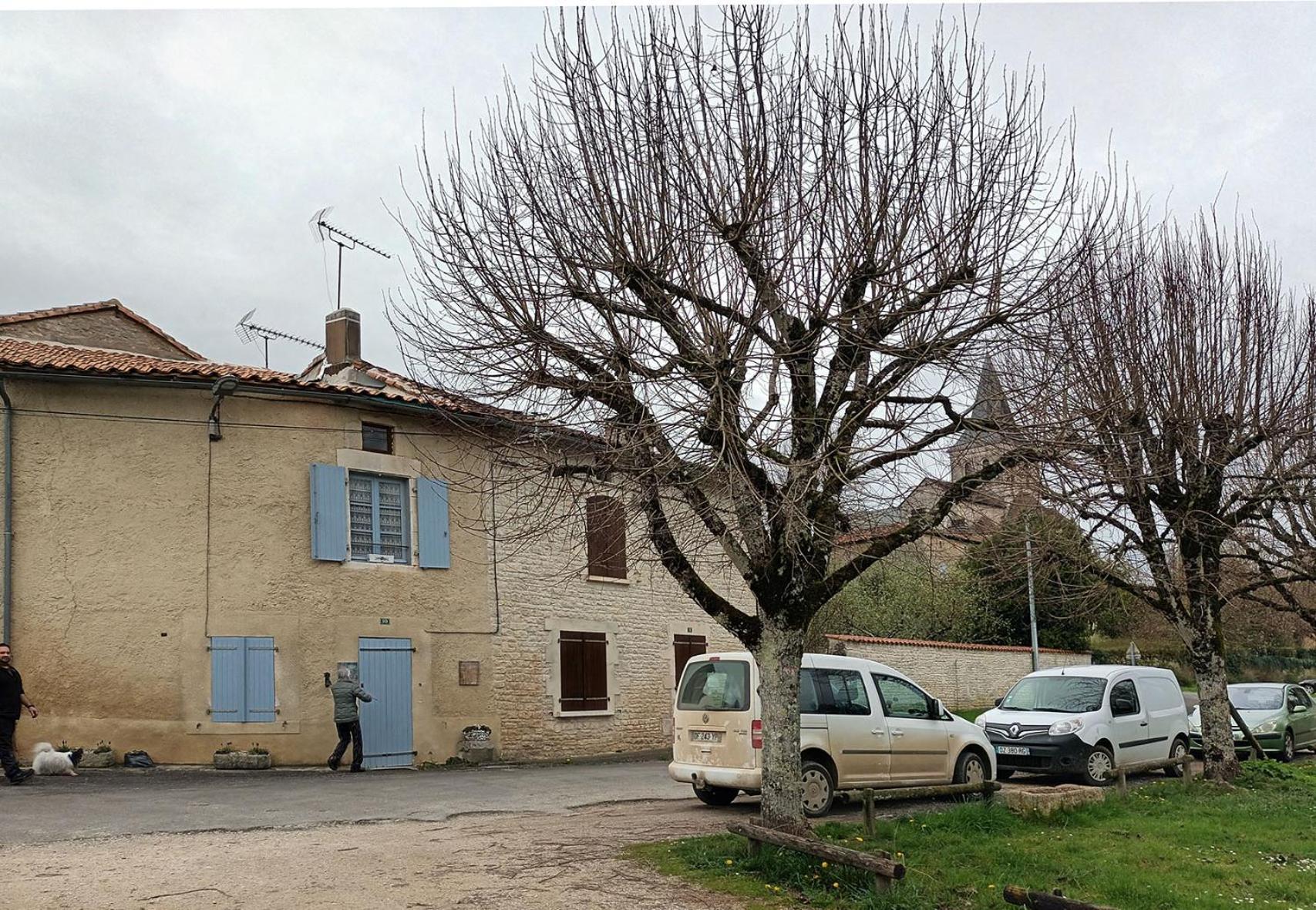 شقة Au Bord De La Riviere Verteuil-sur-Charente المظهر الخارجي الصورة